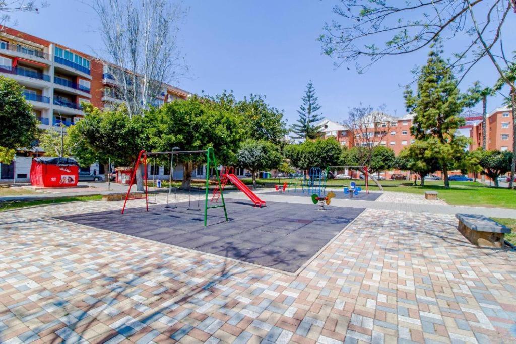 Apartamento En Torrevieja A 50M Playa Exteriör bild