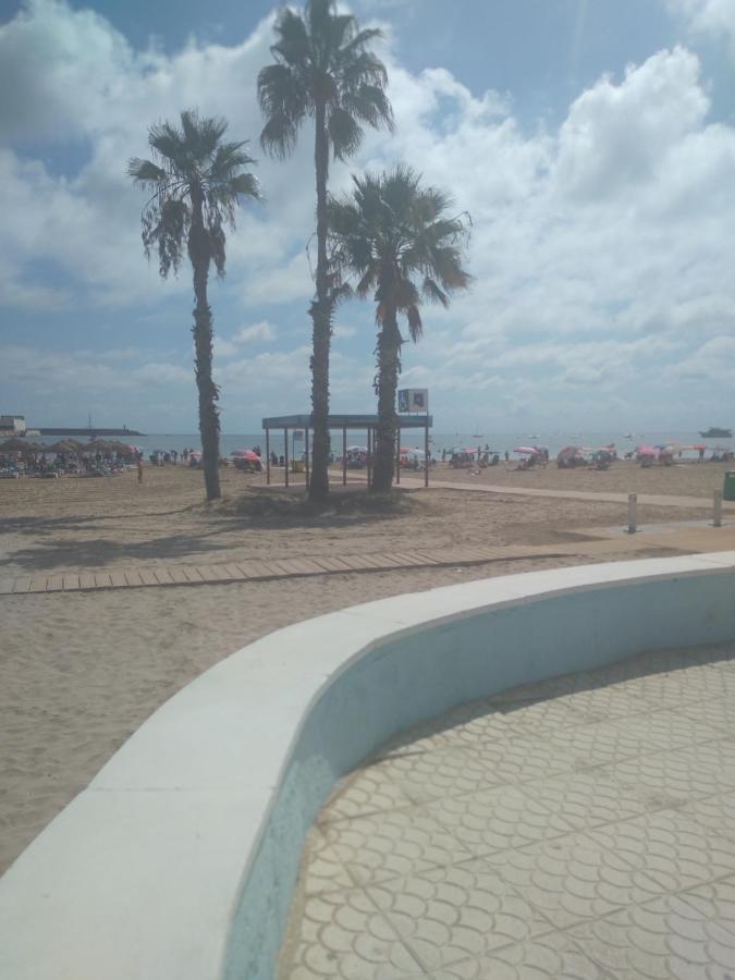Apartamento En Torrevieja A 50M Playa Exteriör bild